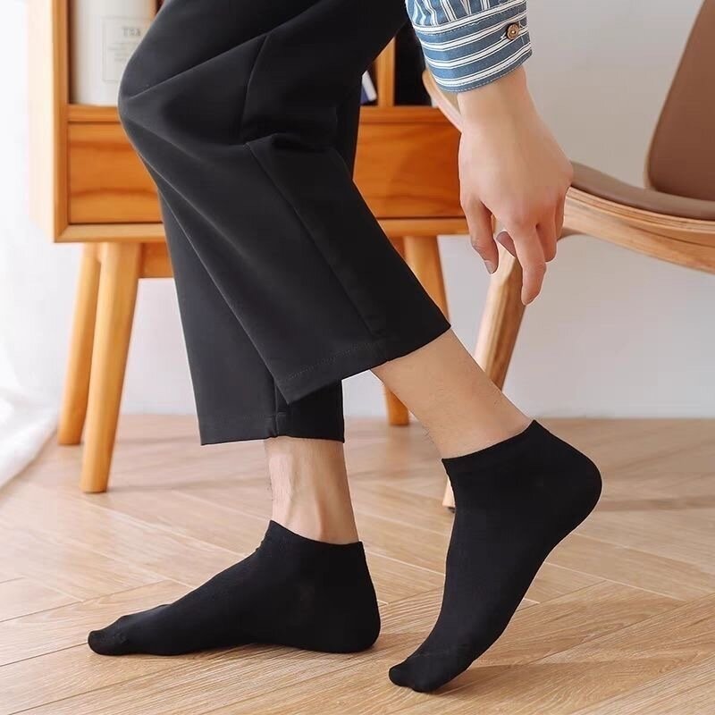 Kaus kaki pria 10 pasang, kaus kaki katun poliester lembut bersirkulasi tipis musim panas dan semi, kaus kaki bisnis kasual hitam baru 2024