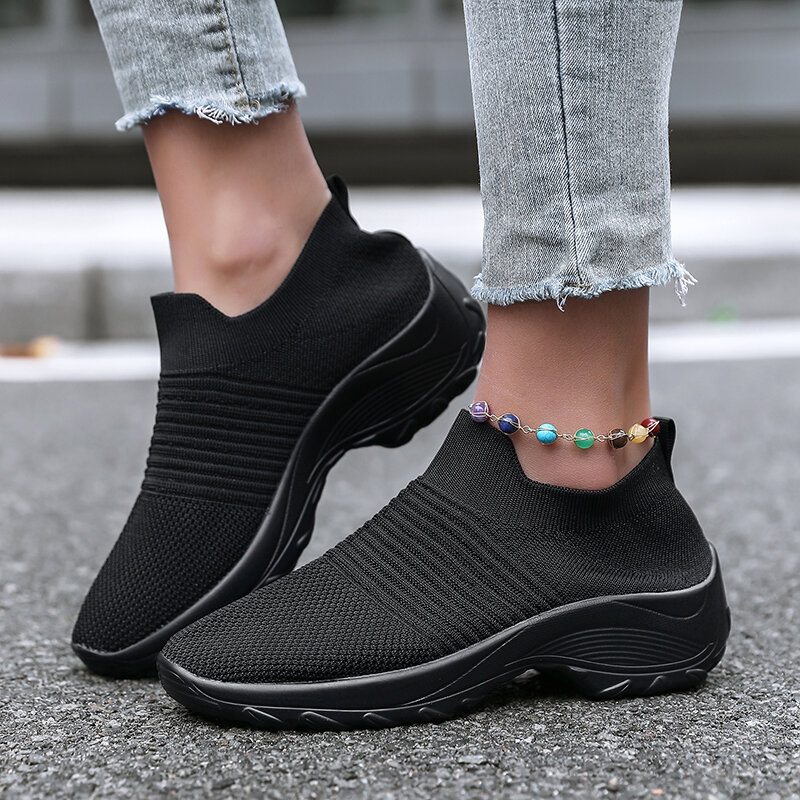 Sepatu kets mendaki kasual wanita, Sneaker lari sol miring nyaman untuk perempuan musim panas