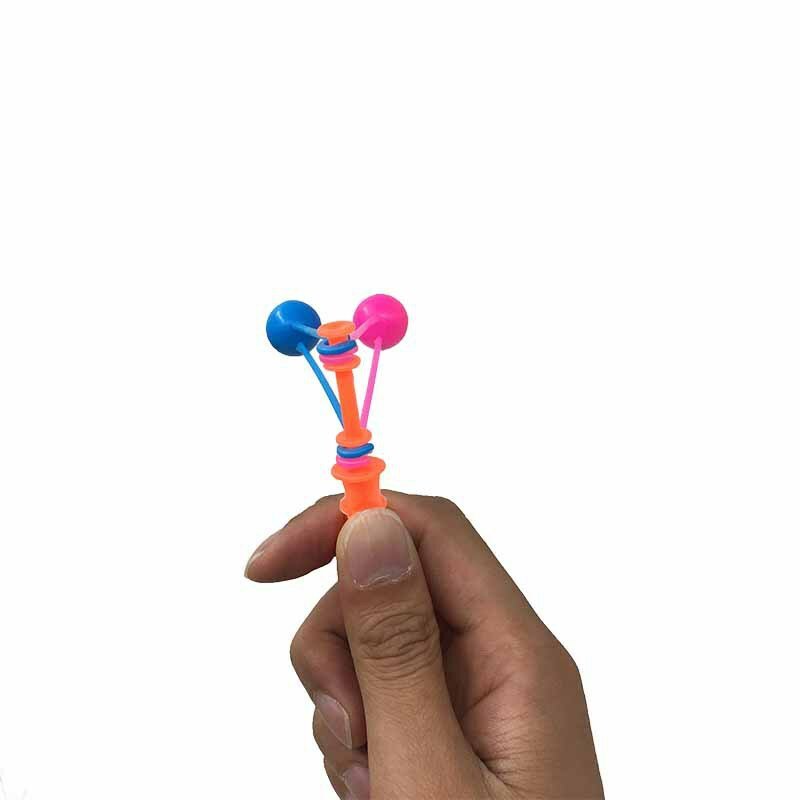 2 Buah Mainan Luar Ruangan Klasik Bola Sentuh Goyang Tangan Kreatif Sederhana untuk Anak-anak Bola Mainan Plastik Modis Mainan Olahraga Santai Mini