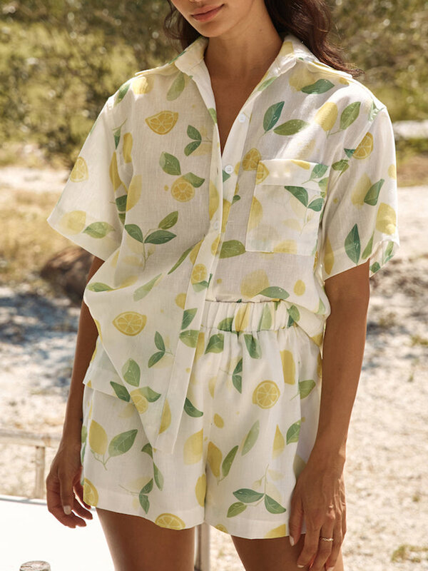 Conjunto de pijama de 2 piezas con estampado de limón para mujer, camisa de manga corta con botones y pantalones cortos elásticos, ropa de calle para Club, trajes de moda de verano