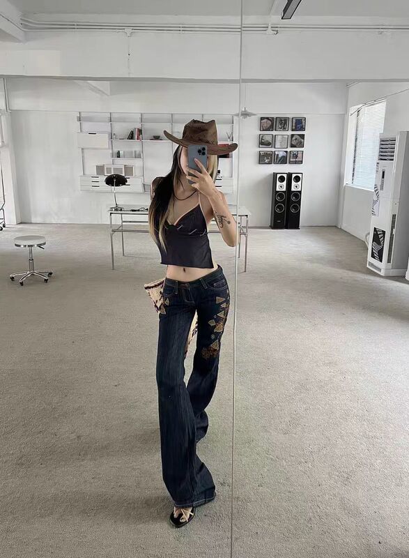 Vintage American Embroidery Flare Jeans Women Elasticity Bell-Bottoms Jeans Light Blue Trousers Large Size Female Casual Denim