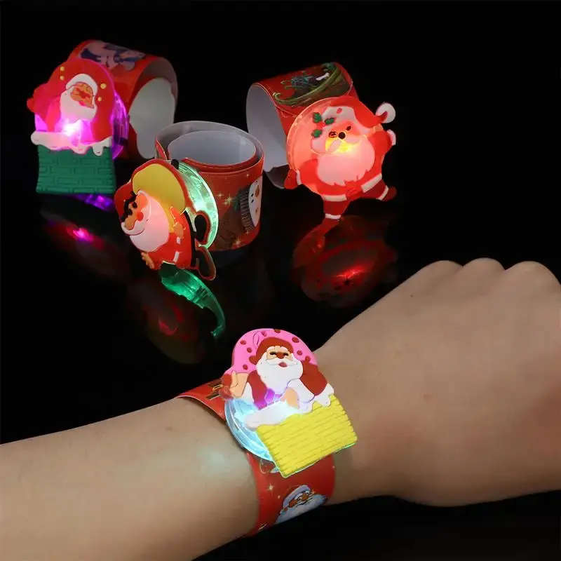LED Lichter Santa Hand Ring Spielzeug Schneemann Armband Weihnachten Neujahr Ring Armband für Kinder Jungen und Mädchen Geschenke