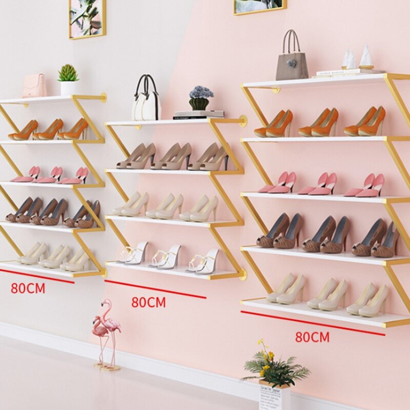 Oujia-mueble multicapa de lujo para tienda de zapatos, mueble de metal dorado montado en la pared, estante de exhibición de zapatos para tienda minorista