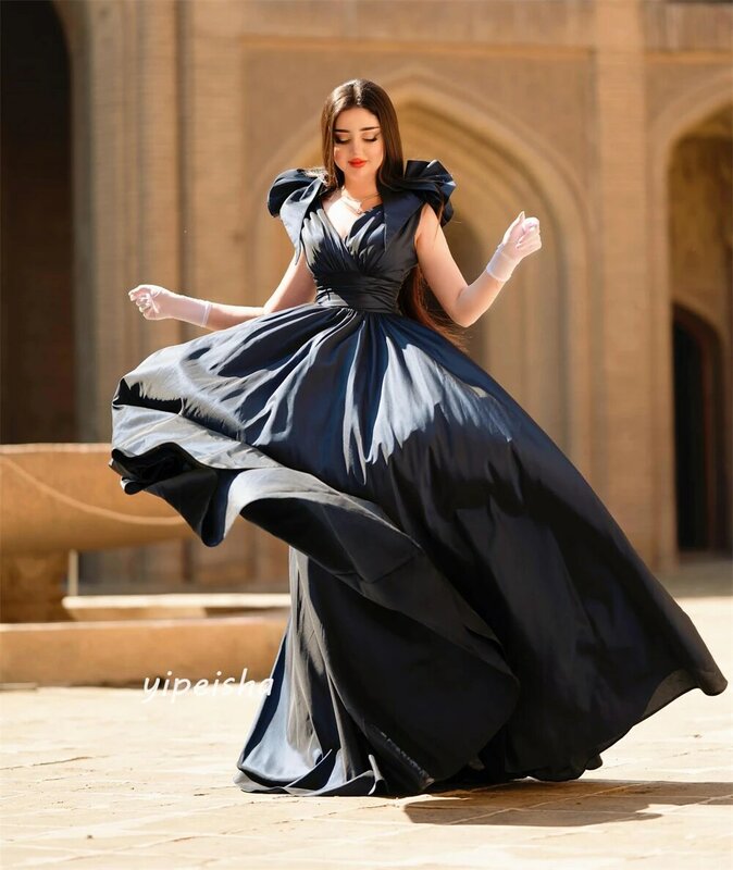 Vestido de graduación de Arabia Saudita, vestido de noche Formal de estilo moderno Simple con cuello en V, línea A, flores drapeadas, satén a medida, vestidos para ocasiones