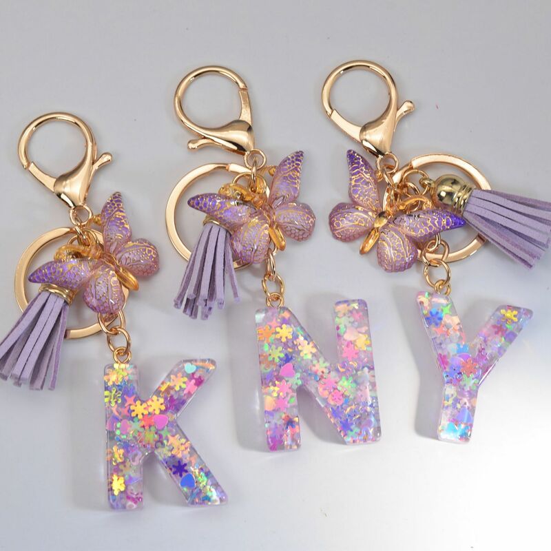 Lila Quaste Schmetterling funkelnden Buchstaben Schlüssel bund Kristall Epoxy 26 Englisch Alphabet Anhänger Charms Geschenk für Paar Tasche Auto Dekor