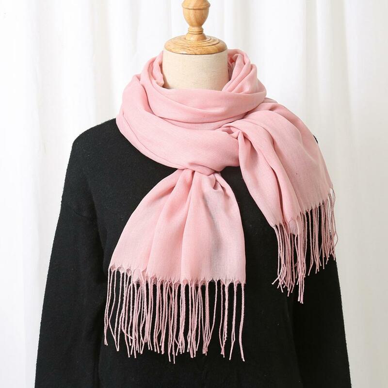 Женский утепленный длинный ветрозащитный шарф с кисточками, однотонный сохраняющий тепло, имитация кашемира, Женская осенне-зимняя модель