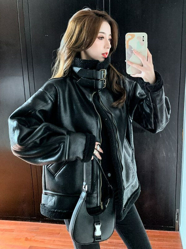 Jaket Biker Kulit Ritsleting Antik Wanita Musim Gugur Korea Longgar Mantel Kulit Bulu Palsu Hangat Perempuan 2022 Atasan Chic Streetwear Musim Dingin