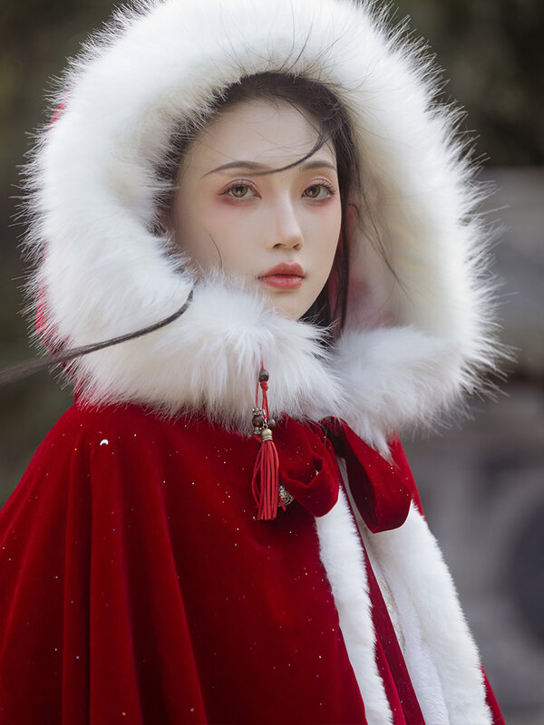 Capa con capucha Hanfu de estilo chino para mujer, ropa de invierno con lentejuelas, felpa, engrosamiento, súper inmortal, calor, Año Nuevo
