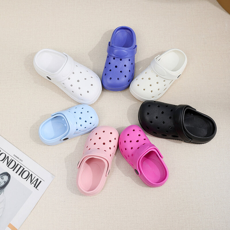 Summer Childrens Slippers Baby New Cute Soft Sole Sandals Indoor Soft Anti-Slip Girl Sandals Hole Shoes Kids Beach Shoes