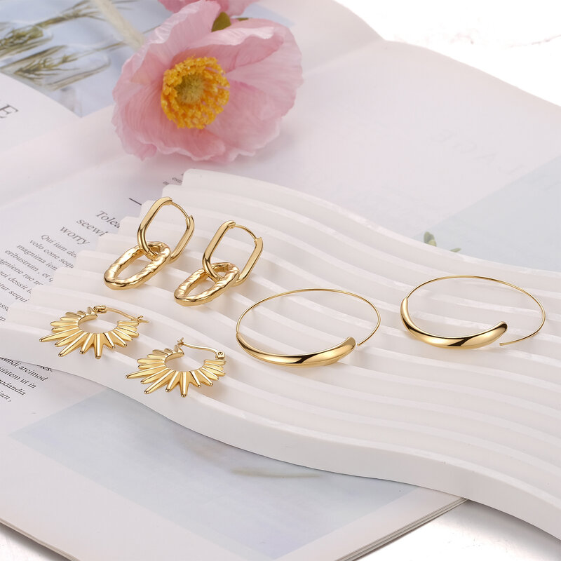 BONISKISS-Conjunto de pendientes de aro para mujer, aretes dorados de forma Irregular, joyería exquisita, regalo del Día de San Valentín