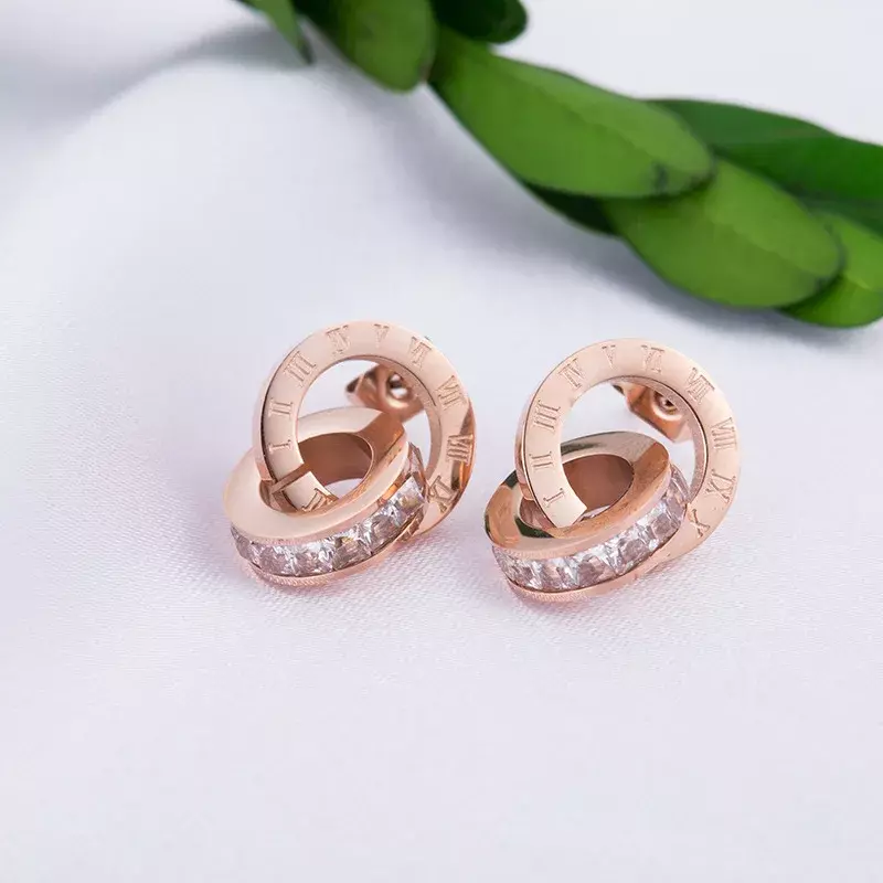 Orecchini a bottone con zirconi in acciaio inossidabile alla moda gioielli orecchini a cerchio con numeri romani Color oro rosa per le donne