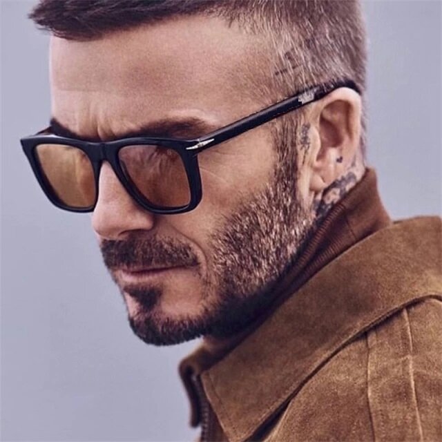 2023 occhiali da sole quadrati da uomo classici Fashion Brand Designer Rivet Retro occhiali da sole da donna UV400 Beckham Style Driver Eyewear