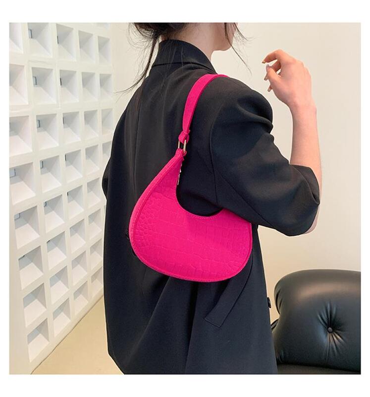 Fashion Felt Shoulder Bags for Women Women's Subaxillary Bag Design Advanced Texture Armpit Handbags Purses Crescent Saddle Bag
