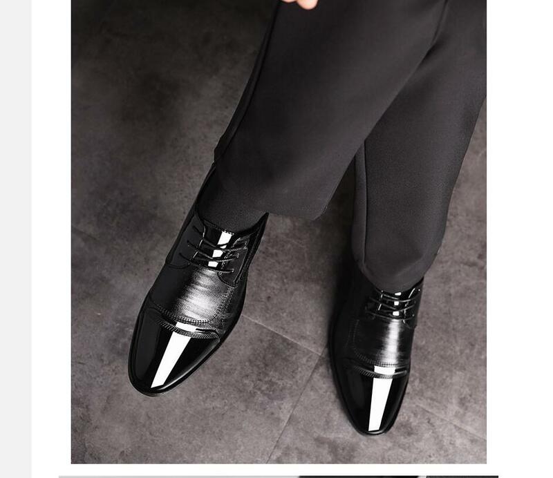 Neue Frühling Herbst neue Männer Schuhe lässige Mode feste Lederschuhe formelle Business flache runde Zehen leichte atmungsaktive Schnürschuhe