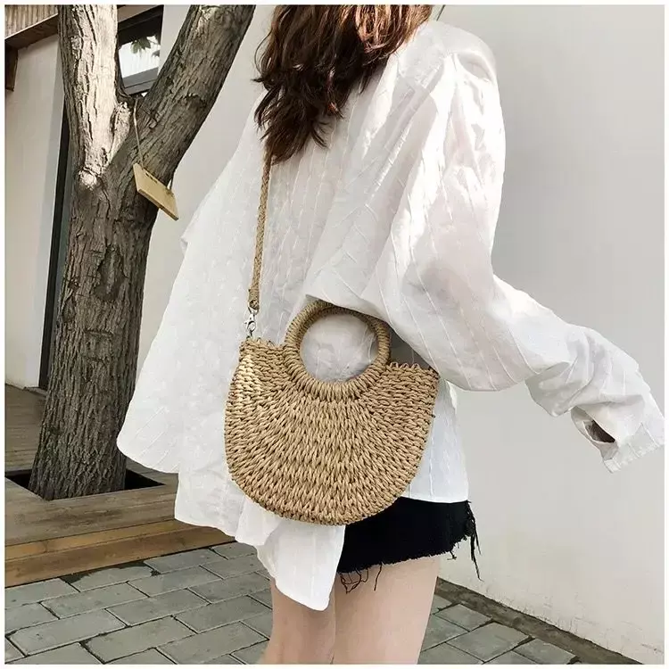 LW034 bolso de paja tejido de ratán medio redondo hecho a mano para mujer, bandolera de verano, bolso de playa pequeño para niñas