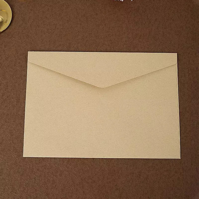 50 teile/los hochwertige Umschlag 150g Kraft papier umschläge westliche Retro-Umschläge für Hochzeits einladungen Geschäfts briefpapier