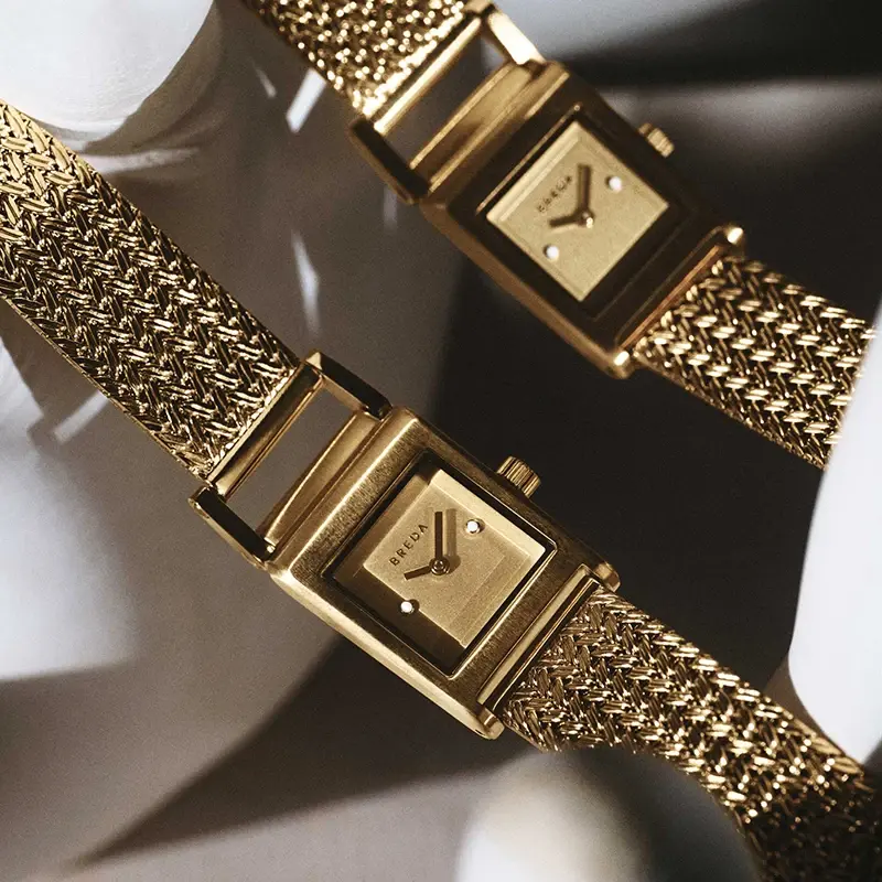 Relógio de quartzo leve quadrado feminino, retro, minoritário, oval, pequeno, requintado, high-end, elegante, moda