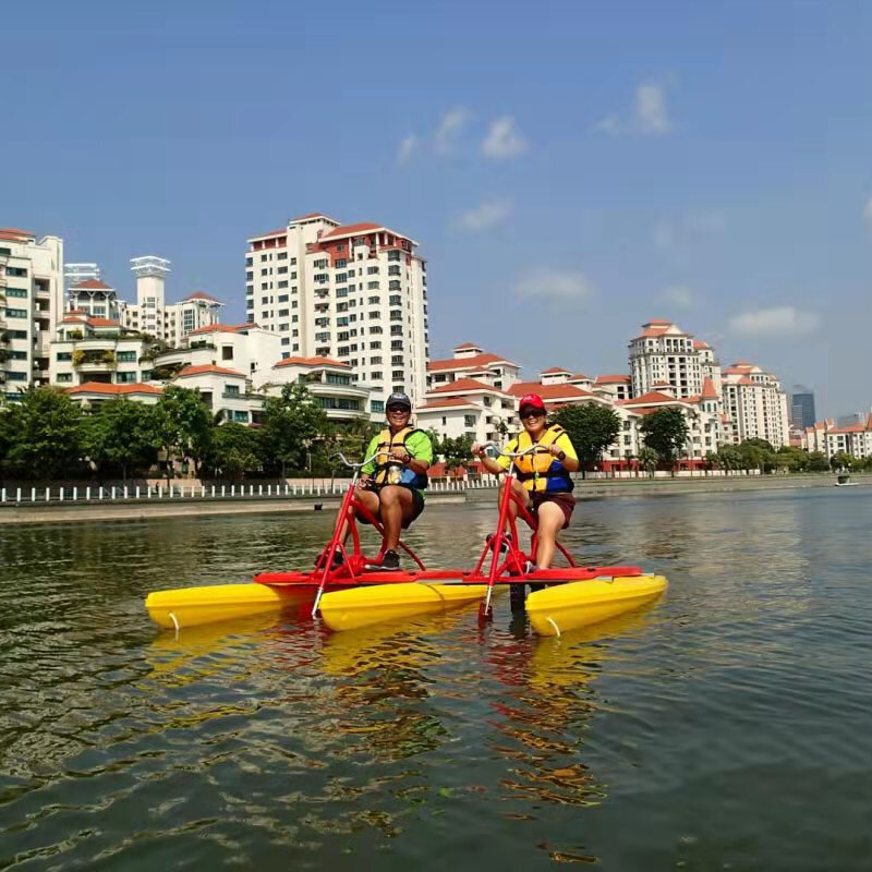 Vélo d'eau flottant gonflable de taille personnalisée, banane de mer, tubes de bateau à pédale, haute qualité