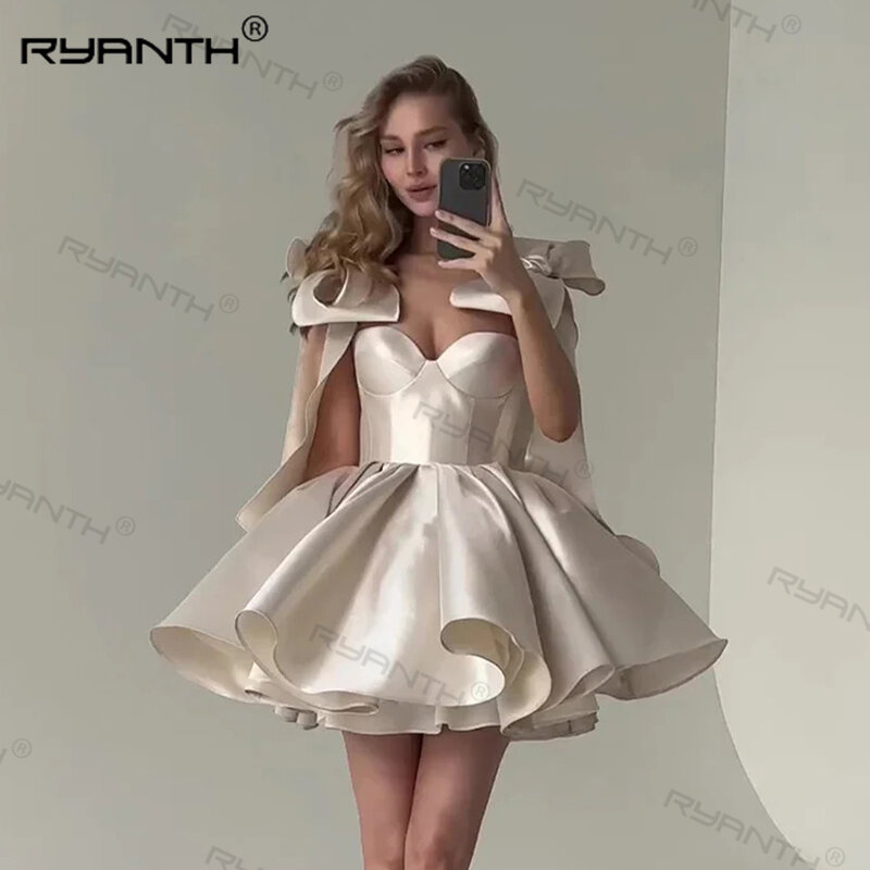 Ryanth Hot Pink A Line Mini Prom Party Dress Afstudeercocktail Jurken 2024 Verjaardagsjurk Lieverd Mouwloze Veters Rug