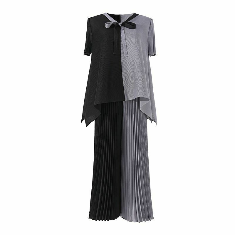 Fashionable set for women's summer new pleated lace up gentle short sleeved T-shirt pleated wide leg pants