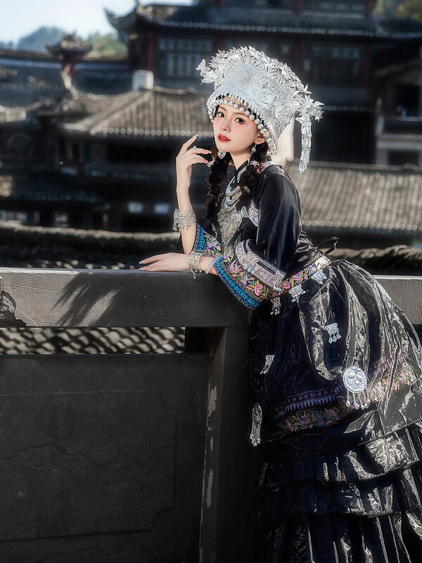 Miao-disfraz de Tujia Yao para mujer, vestido de estilo étnico, espectáculo de escenario, actuación