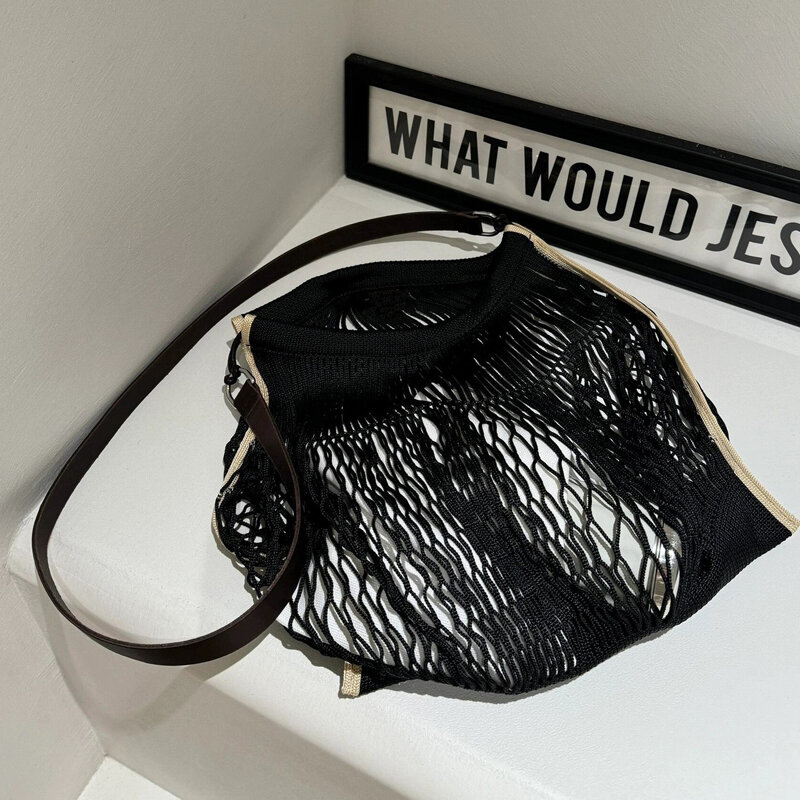 女性のための中空のスリムなショッピングバッグ,高級デザイナーハンドバッグと財布,ポリエステル,織りの腕,メッシュの肩,新しい2024