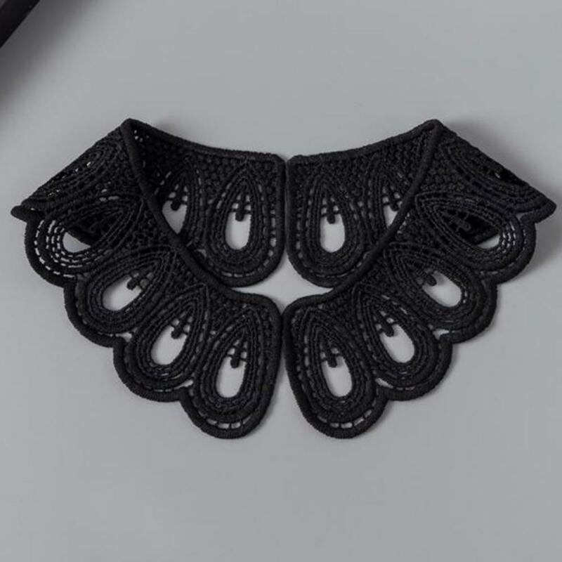 1 Pair Neckline Decorative Lace Flowers Fake Collar Soft 3D Openwork Embroidered Lace DIY Milk Fiber Fake Collar Lace