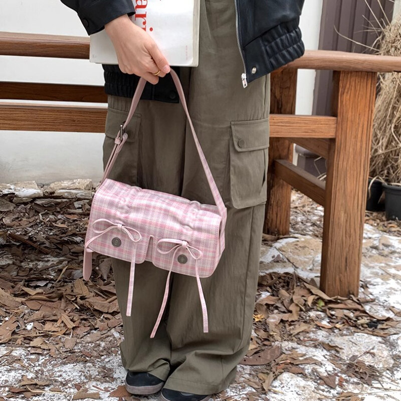 Mbti Plaid rosa Damen Umhängetasche plissiert lässig süß niedlich neue Mode Leder handtasche literarisch exquisite Designer Achsel Tasche