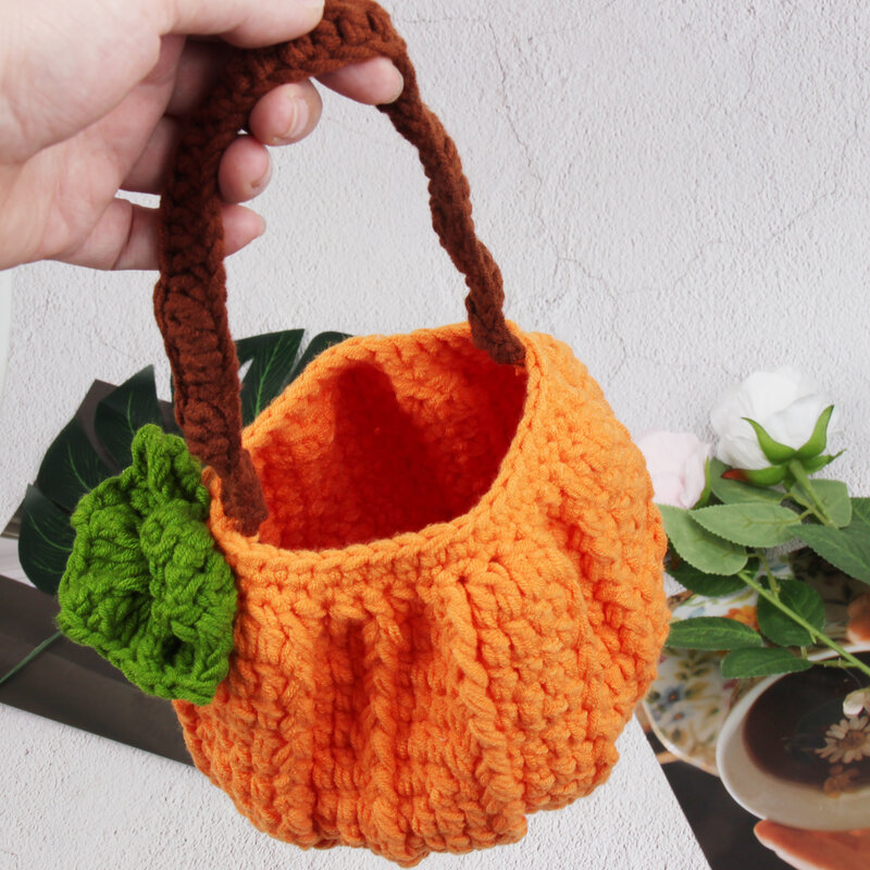 Lavoro a maglia fatto a mano creativo stesso modello borsa di zucca carino natale festa strana invia persone belle prelibatezze regalo