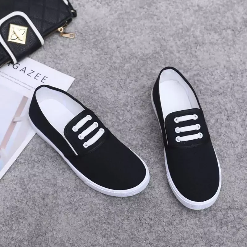 Women Canvas Slip on Flat Shoes Ladies Black Loafer Black Woman Sneakers Casual Shoes Flats Non-slip One-stepper Canvas Shoes