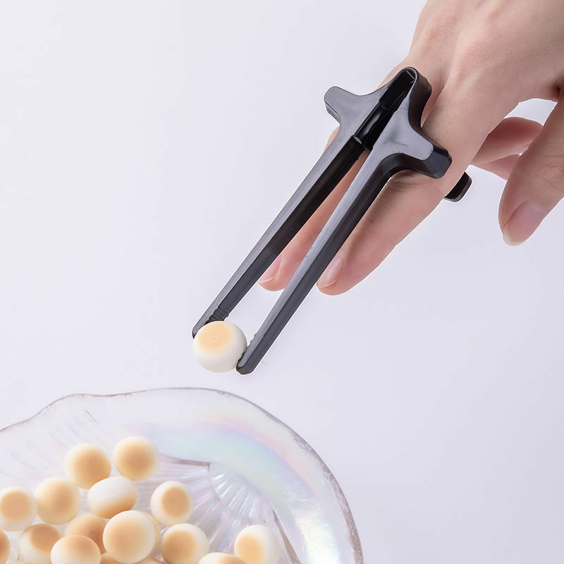 Creative Finger Chopsticks Portable Potato Chip Snack Clip Easy To Operate Tongs Salad Food Not Dirty Hand Lazy Chopstick Tool