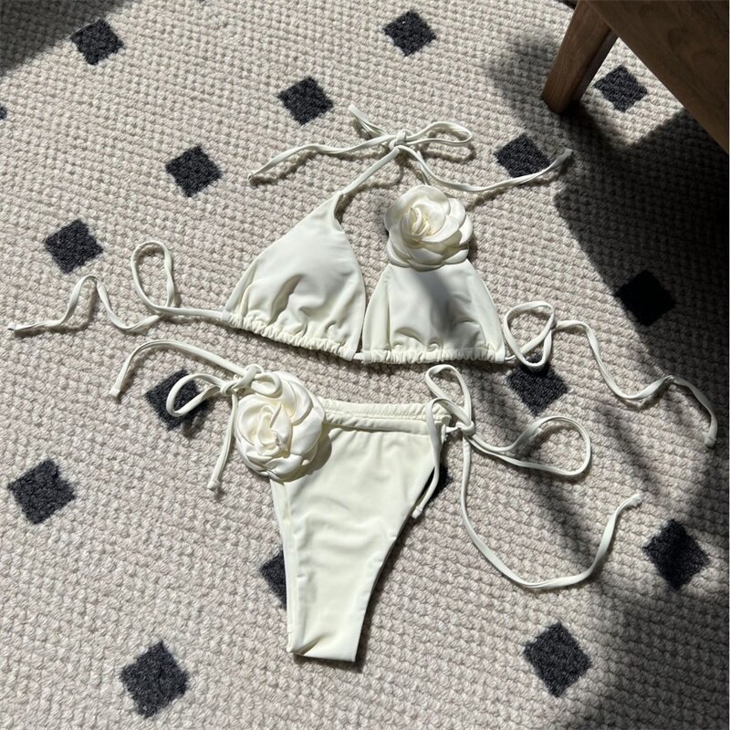 Baju renang Bikini wanita putih 2 potong atasan + pakaian dalam 3D bunga musim panas pesta pantai liburan seksi perempuan Streetwear