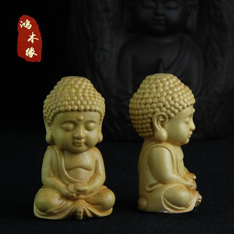 Affascinante figurina di Buddha in miniatura intagliata in bosso giallo con veicolo appeso, per prodotti decorativi per auto/decorazioni/regali
