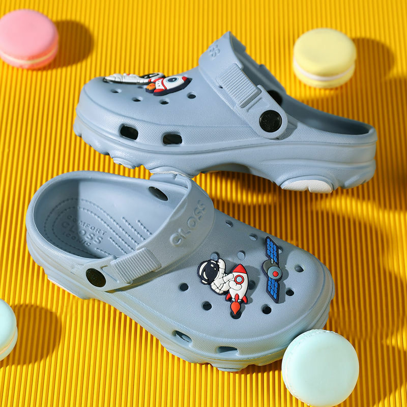 2023 sandali estivi 3-15 anni pantofole per bambini scarpe per neonate zoccoli antiscivolo cartone animato carino neonate sandali scarpe per ragazzi