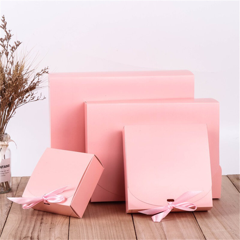 Kotak Hadiah Pesta Paskah Pernikahan Hari Valentine Kemasan Karton Kotak Kertas Kraft Persegi dengan Penyimpanan Permen Pita