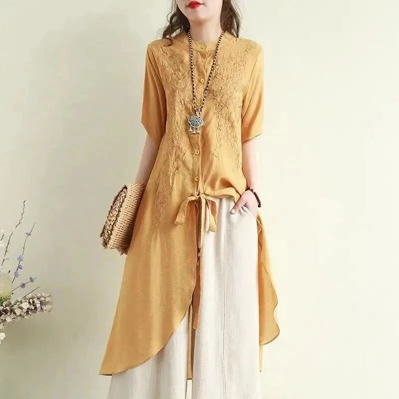 Camisa de lino y algodón de arte Retro para mujer, blusa larga de manga corta con un solo pecho, Top bordado, informal