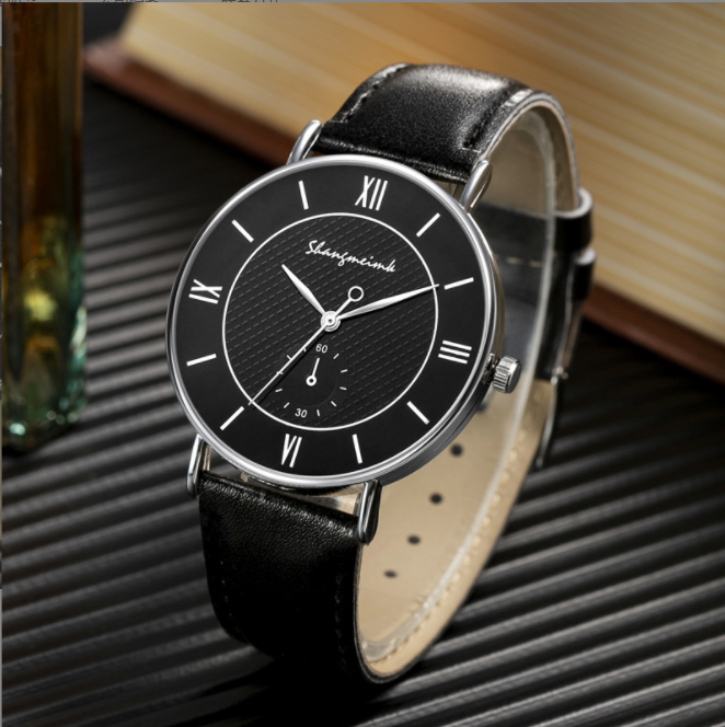 คลาสสิกนาฬิกาสำหรับ Man ย้อนยุคเรียบง่ายนาฬิกาข้อมือนาฬิกาสำหรับ Man แฟชั่น Quartz นาฬิกาข้อมือของขวัญนาฬิกา PU