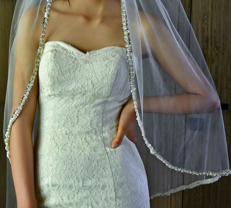 BL4016 Single layer minimalist headdress sewn bead chain edge headdress bridal veil