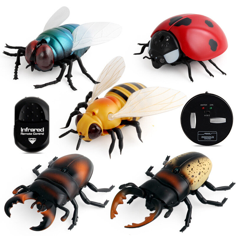 Electric Simulation Fly Ladybug Honeybee Crab Remote Control Toy Move Prank Joke Scary Trick Bugs RC Animal Kids Halloween Gift