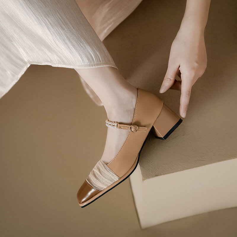 حذاء ماري جين بإبزيم لؤلؤ للنساء ، برأس مربع ، أحادي اللون ، طراز لطيف ، مصمم فرنسي ، جديد ، موضة