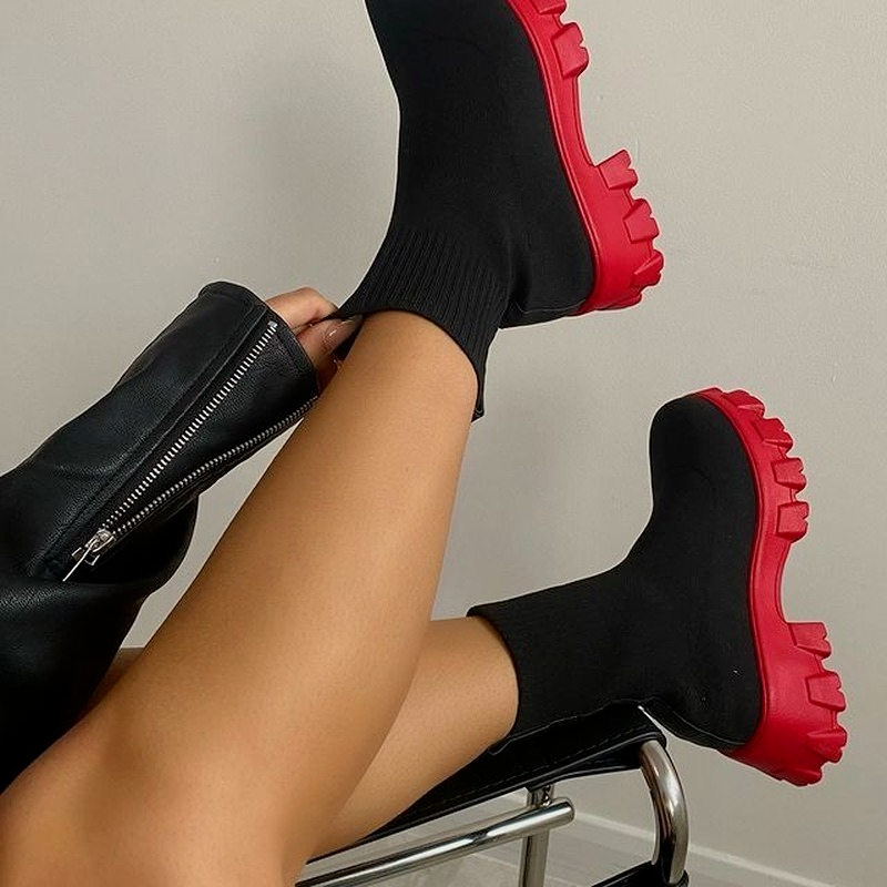 Zapatos de calcetines de suela gruesa para mujer, botas cortas informales de punto rojo, talla grande, otoño e invierno, 2021