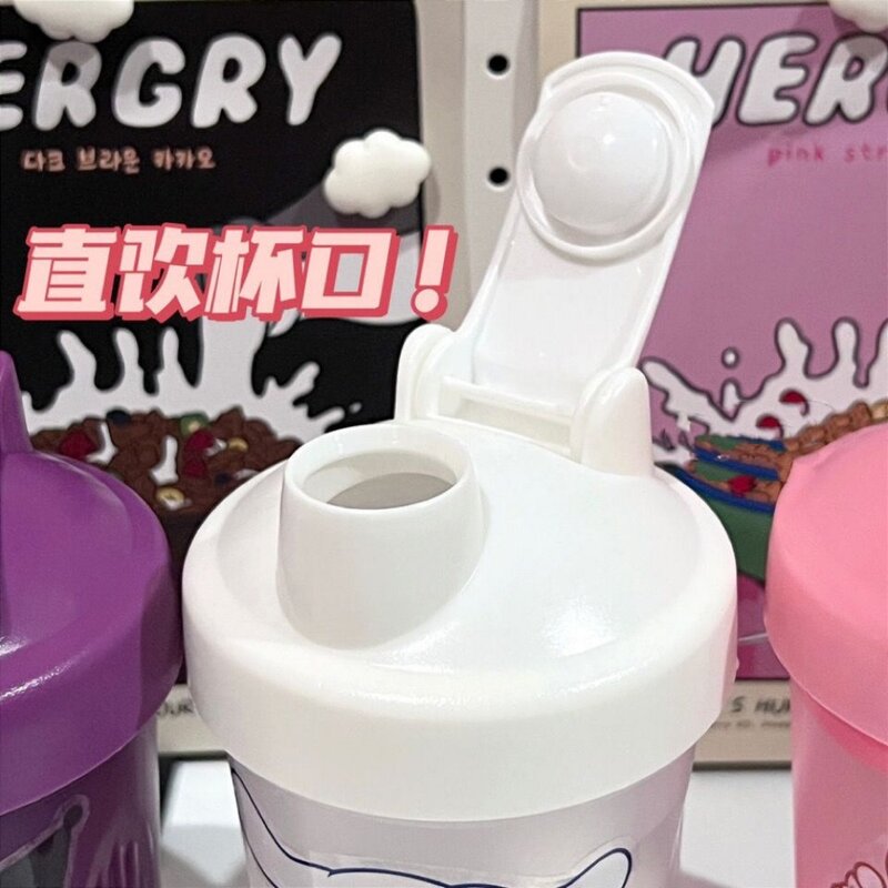 Botella de agua potable Sanrio Cinnamoroll Melody Direct, bola agitadora, taza deportiva, pegatina DIY, lindo regalo de botella de agua para estudiantes, nuevo