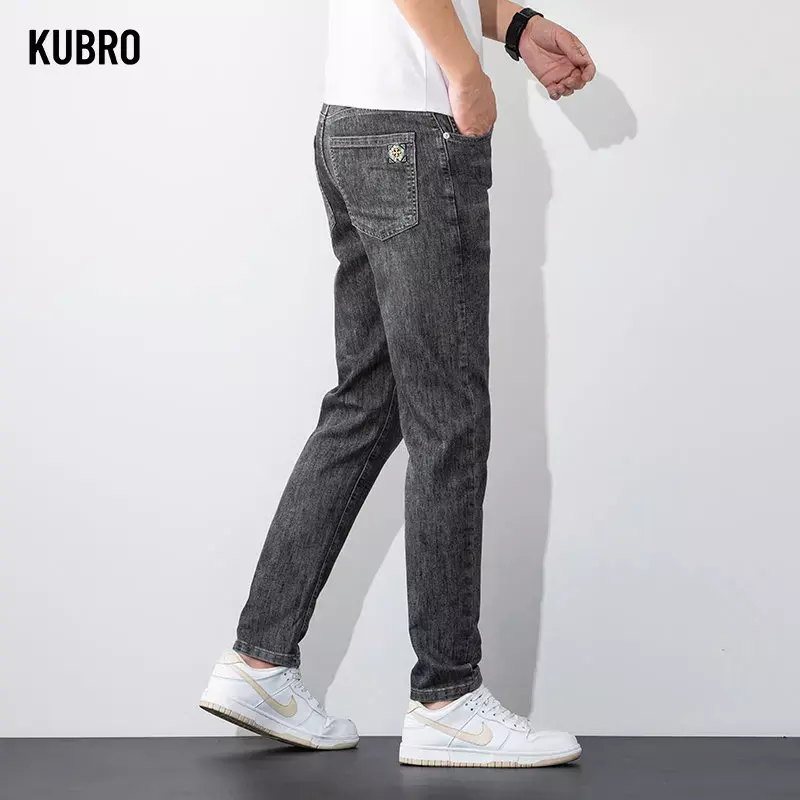 KUBRO-pantalones vaqueros de algodón elásticos para hombre, Jeans rectos de negocios, ajuste Regular, estilo clásico, minimalista
