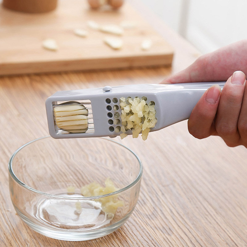 1 buah pengupas bawang putih penggiling rol silikon mesin pemotong aksesoris perlengkapan cocok untuk memasak dapur Mini bawang putih tekan