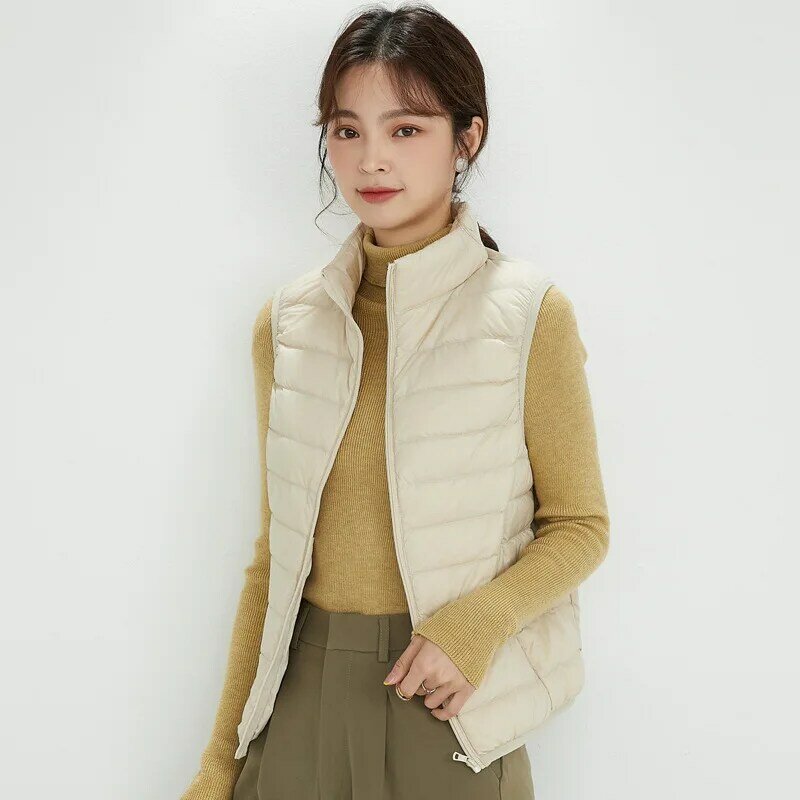 Chaleco ultraligero de plumón de pato para mujer, chaqueta acolchada con cuello levantado, color sólido, novedad de 2023