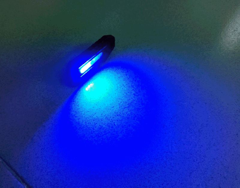 Klip Lampu Bahu LED Mini Lampu Berkedip Merah Biru Flash Keselamatan Malam Lampu Peringatan Lari Alat Multifungsi Luar Ruangan