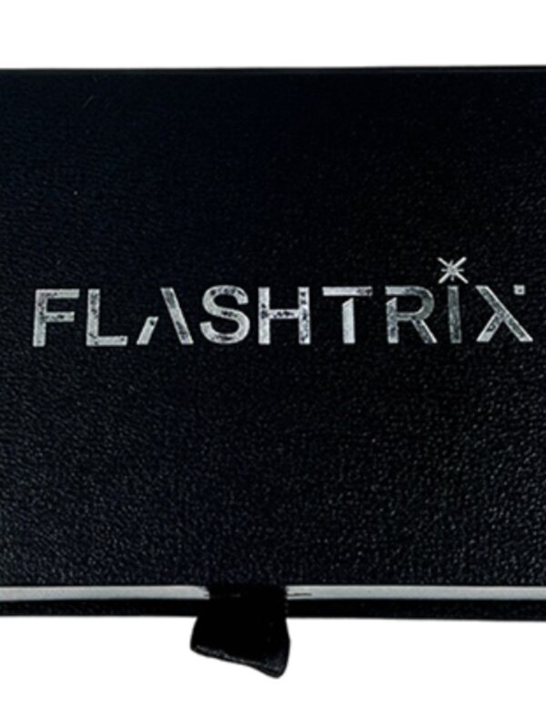Flashtrix by Lee Myung Joon -Magic tricks