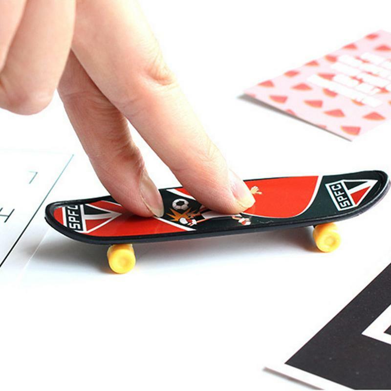 1 buah mainan Mini ABS skuter jari jari skuter jari Mini Skateboard jari mainan untuk hadiah dewasa anak-anak penghilang stres