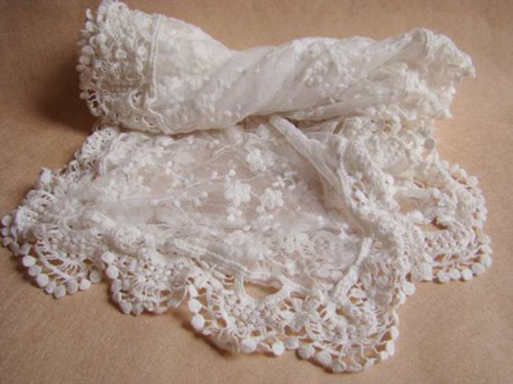 Women embroidered lace scarf white
