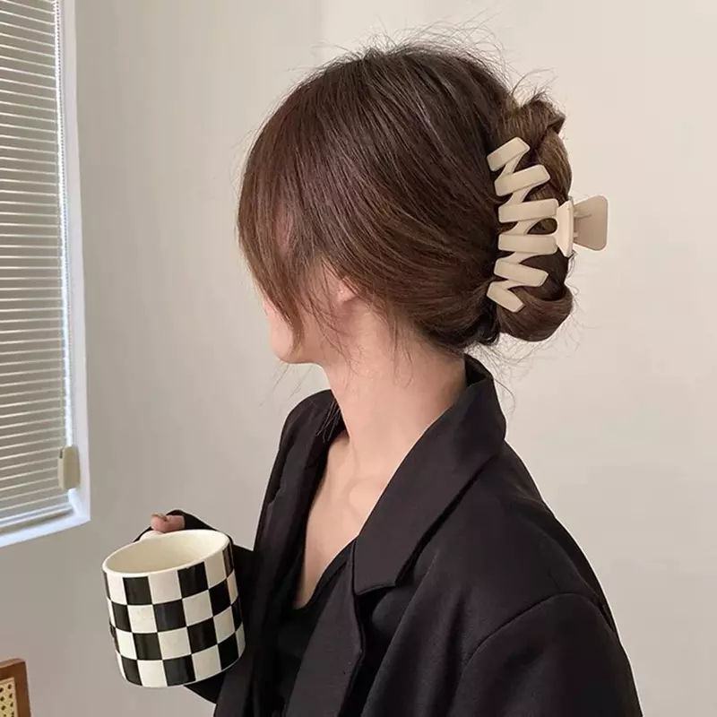 1Piece Korean Coffee Black Large Hair Claws Acrylic Hairpins Barrettes Crab Hair Clips Headwear For Women Girls Hair Accessories